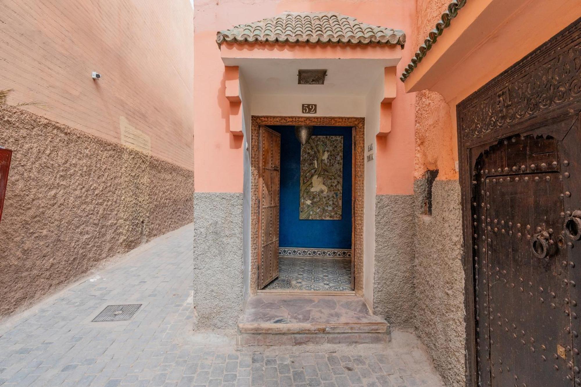 Riad Yamina52